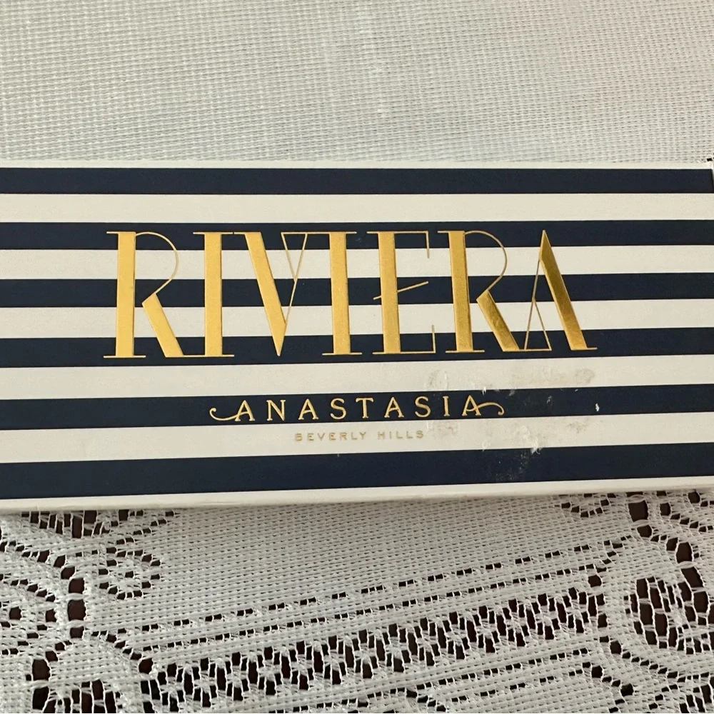 Anastasia Riviera Palette - Picture 4 of 5